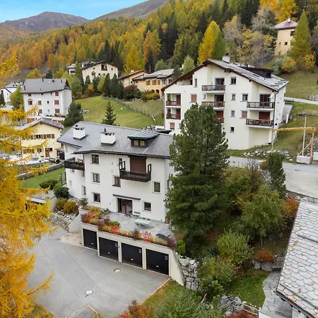 Abitaziun Traval - Apartment Zuoz