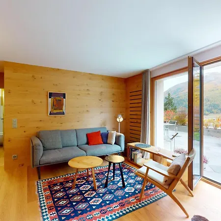 Abitaziun Traval - * Zuoz