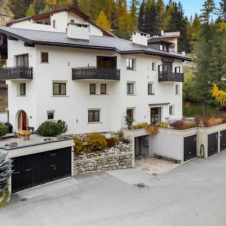 Abitaziun Traval - * Zuoz