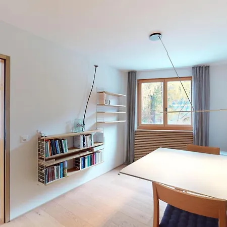 Abitaziun Traval - * 楚茨